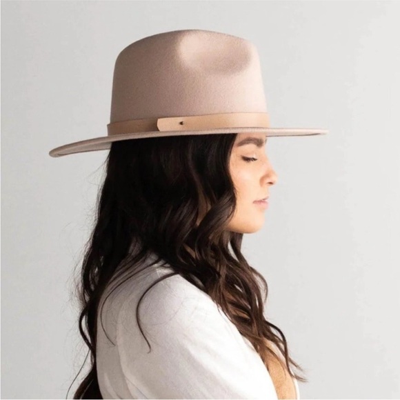 Gigi Pip Tan “Shiloh Fedora” Wool Hat Size 57 Small/ Medium Excellent Condition! - Picture 3 of 12